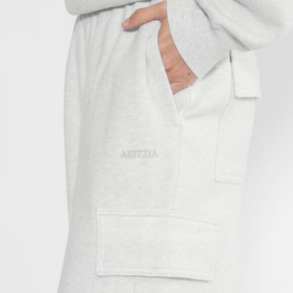 Light Grey Heathered Aritzia Cozy Sweatfleece Mega Cargo Sweatpants - Picture 2 of 5